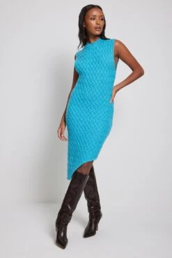 Robe Courte Asymétrique En Maille Torsadée -Lady Doux Soldes Magasin nakd cable knitted asymmetric mini dress 1018 010086 0003 13542