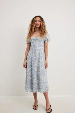 Robe Mi-longue Boutonnée Sur Le Devant En Mousseline -Lady Doux Soldes Magasin nakd chiffon buttoned front midi dress 1014 001605 0893 34461 01c