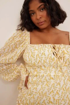 Robe Courte En Mousseline à Cordon De Serrage -Lady Doux Soldes Magasin nakd chiffon drawstring mini dress 1017 001723 7788 3877