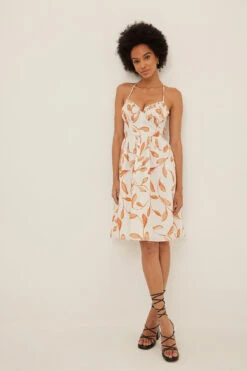 Robe En Lin à Armatures -Lady Doux Soldes Magasin nakd cup detail linen dress 1018 009127 1920 4719