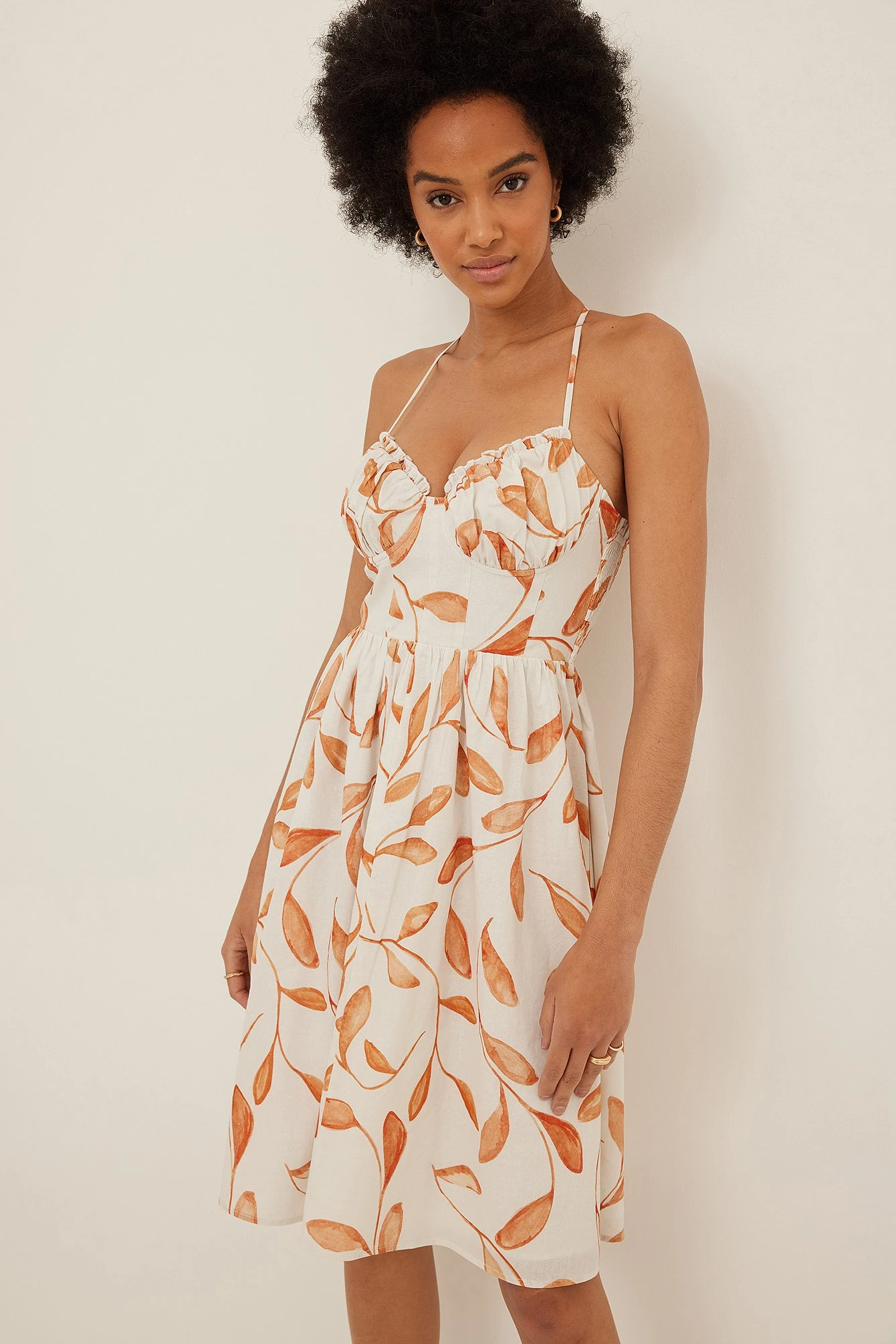 Robe En Lin à Armatures 8 Robe En Lin à Armatures – Image 8