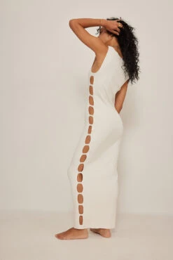 Robe Longue En Maille à Découpes 11 Robe Longue En Maille à Découpes -Lady Doux Soldes Magasin nakd cut out detail knitted maxi dress 1787 000004 0001 1155