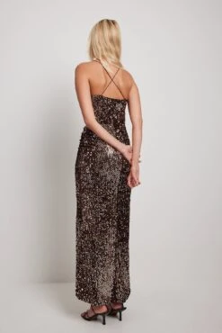 Robe Longue à Découpes Et Sequins 7 Robe Longue à Découpes Et Sequins -Lady Doux Soldes Magasin nakd cut out detail maxi sequin dress 1017 001932 0017 0614