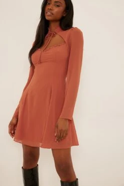 Mini Robe Découpée Recyclée -Lady Doux Soldes Magasin nakd cut out tie mini dress 1017 001393 017934235