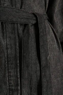 NA-KD Mini Robe Chemise Jean -Lady Doux Soldes Magasin nakd denim shirt belted dress 1100 002662 0008 05g