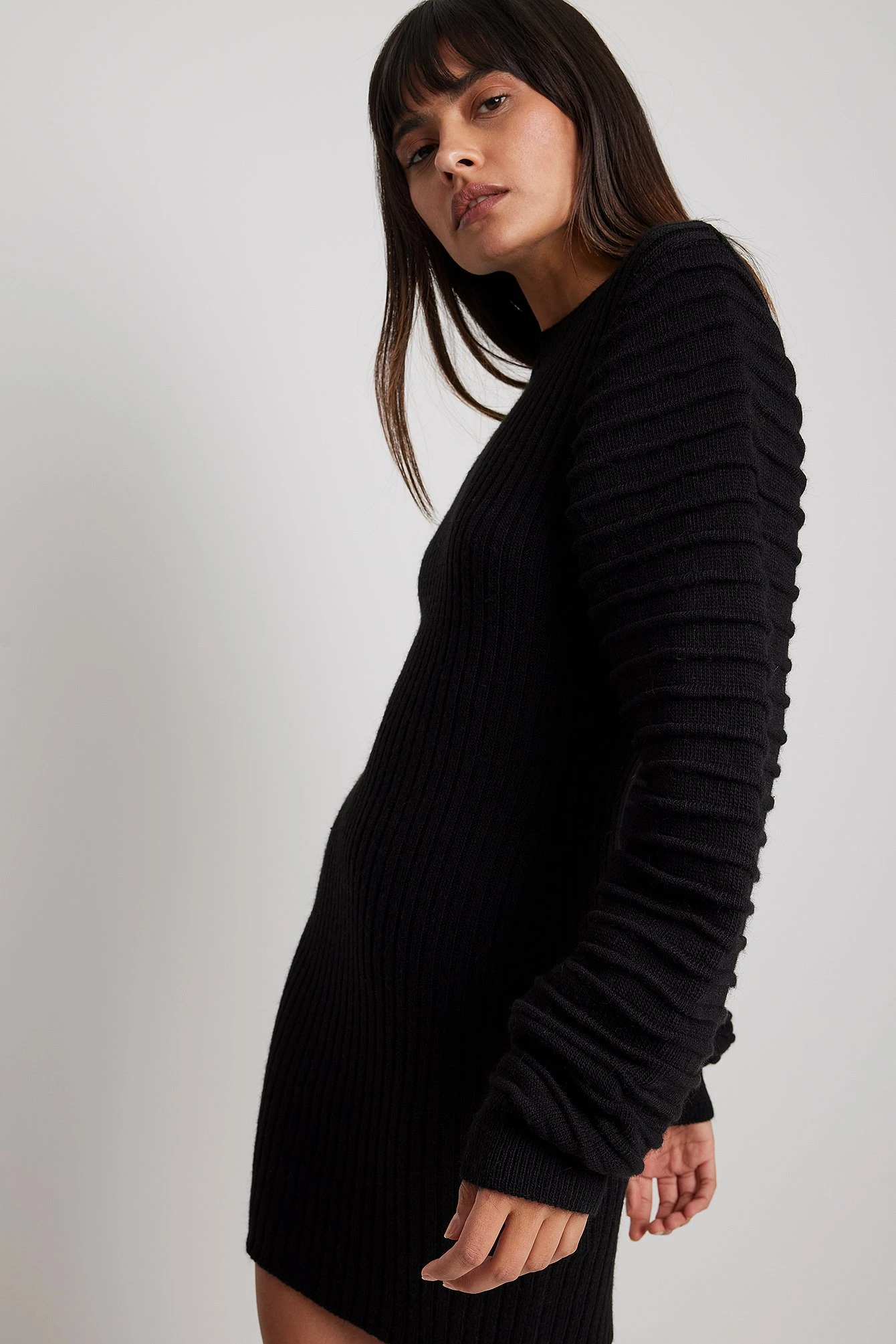 NA-KD Robe Courte En Maille à Détail Sur Les Manches 3 NA-KD Robe Courte En Maille à Détail Sur Les Manches – Image 3