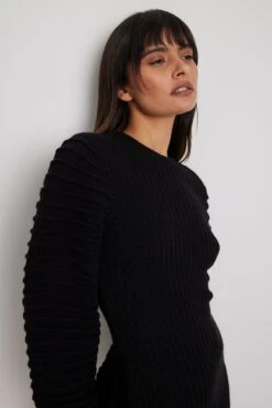 NA-KD Robe Courte En Maille à Détail Sur Les Manches 12 NA-KD Robe Courte En Maille à Détail Sur Les Manches -Lady Doux Soldes Magasin nakd detailed sleeve knitted mini dress 1100 006840 0002 0772 1