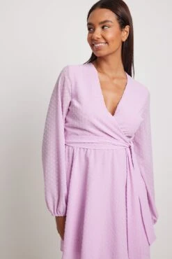 Robe Mini Portefeuille En Dobby -Lady Doux Soldes Magasin nakd dobby overlap mini dress 1014 001465 0368 12099
