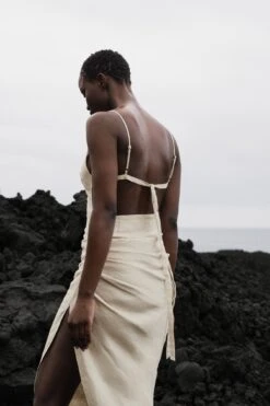 Robe En Lin Drapée -Lady Doux Soldes Magasin nakd draped linen dress 1018 007096 0068 32783 editorial2