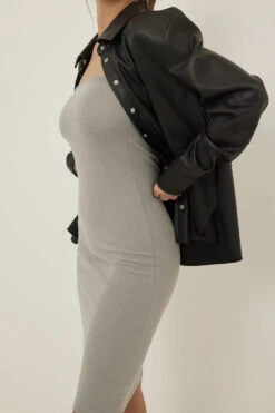 Robe Tube Mi-longue Ajustée -Lady Doux Soldes Magasin nakd fitted midi tube dress 1100 006170 0008 1070