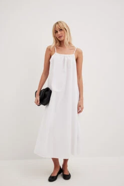 Robe Mi-longue Fluide En Coton -Lady Doux Soldes Magasin nakd flowy cotton midi dress 1014 001557 0001 2691