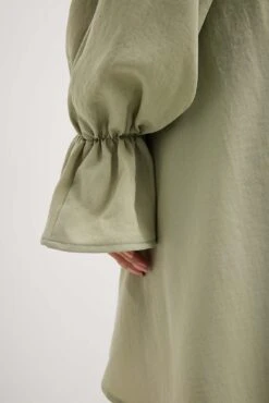 Robe Courte Fluide à Manches Longues -Lady Doux Soldes Magasin nakd flowy mini ls dress 1014 001511 0324 11540