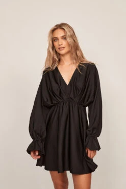 Robe Mini Fluide -Lady Doux Soldes Magasin nakd flowy mini ls dress 1014 001317 0002 03j