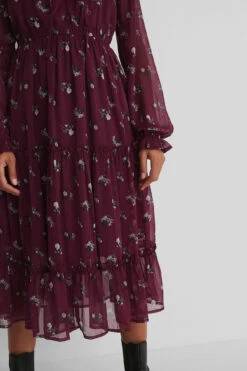 Robe Midi Col Haut À Volant 9 Robe Midi Col Haut À Volant -Lady Doux Soldes Magasin nakd frill neck midi dress 1014 001080 0326 05g