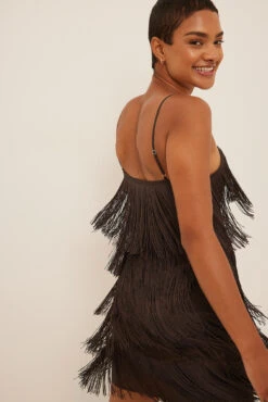 Robe à Franges -Lady Doux Soldes Magasin nakd fringe detail mini dress 1017 001519 0017 2359