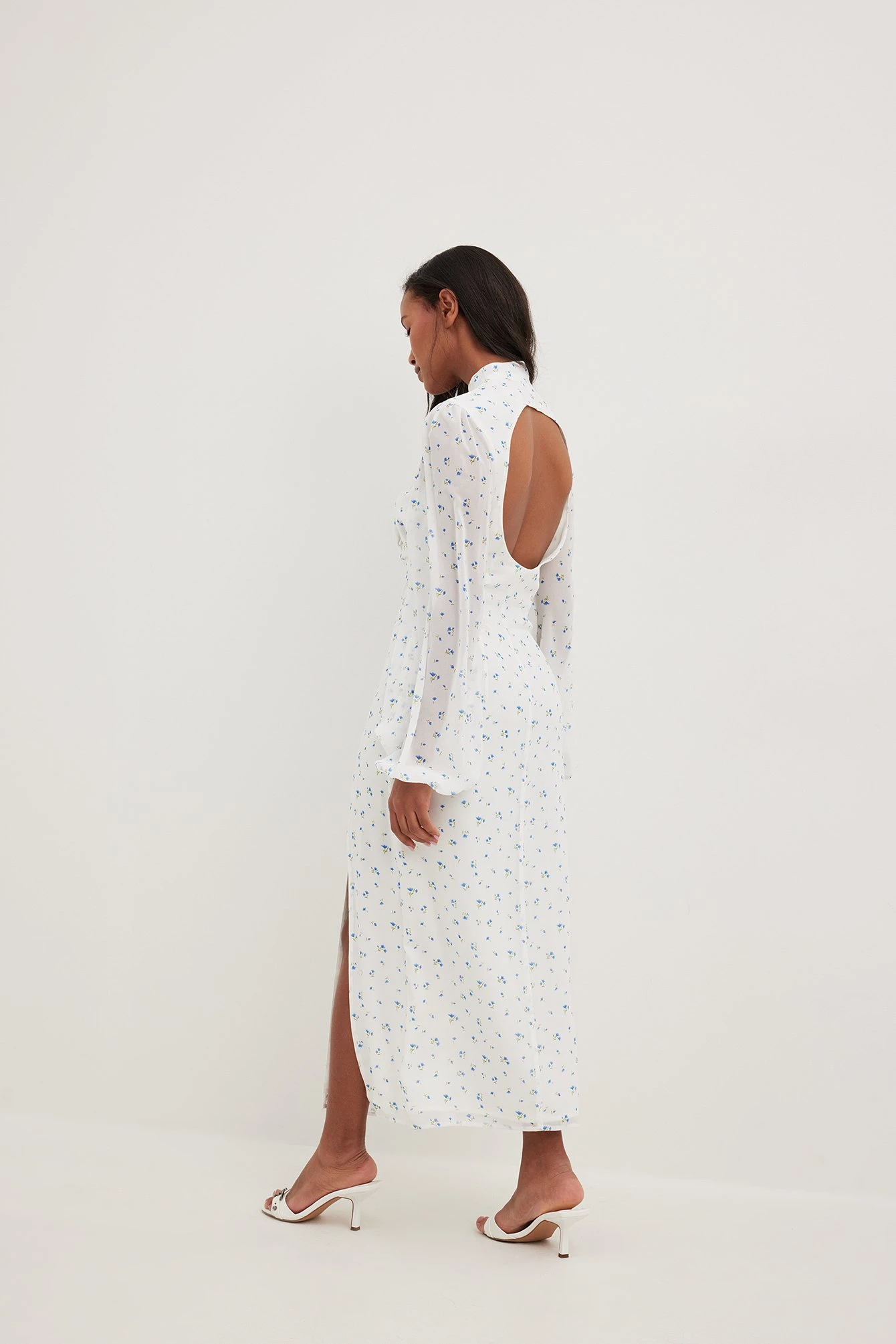 Robe Mi-longue à Fronces à Manches Longues 2 Robe Mi-longue à Fronces à Manches Longues – Image 2