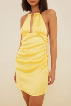 Robe En Satin à Détails Froncés