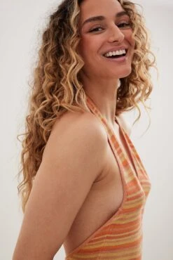 Robe Courte Dos Nu Pailletée -Lady Doux Soldes Magasin nakd halterneck glittery mini dress 1727 000081 9794 34315 1