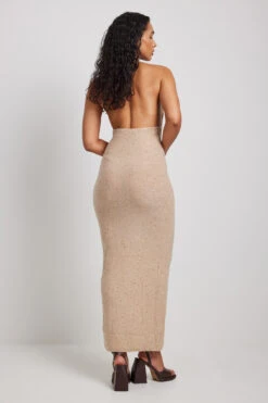 Robe Longue En Maille à Dos Nu 16 Robe Longue En Maille à Dos Nu -Lady Doux Soldes Magasin nakd knitted halterneck sequin midi dress 1018 009901 0005 24387