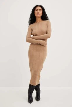 Robe Mi-longue En Maille à Dos Ouvert -Lady Doux Soldes Magasin nakd knitted open back lurex maxi dress 1018 009589 0005 10619