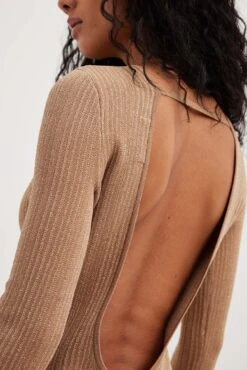 Robe Mi-longue En Maille à Dos Ouvert -Lady Doux Soldes Magasin nakd knitted open back lurex maxi dress 1018 009589 0005 10640
