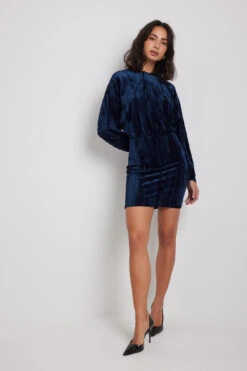 Robe Courte Ample En Velours -Lady Doux Soldes Magasin nakd loose velvet mini dress 1017 002018 0003 31412