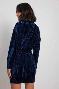 Robe Courte Ample En Velours -Lady Doux Soldes Magasin nakd loose velvet mini dress 1017 002018 0003 31425