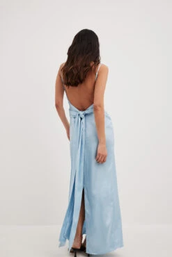Robe Longue En Satin à Dos Dégagé -Lady Doux Soldes Magasin nakd low back satin maxi dress 1804 000007 0047 10866 copy