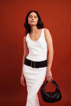 NA-KD Robe Longue En Denim 19 NA-KD Robe Longue En Denim -Lady Doux Soldes Magasin nakd maxi denim dress 1018 010476 0001 11491 creative1