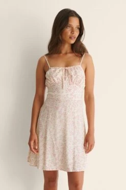 NA-KD Robe Mini -Lady Doux Soldes Magasin nakd mini dress 1100 004801 8846 01j