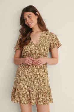 NA-KD Robe Mini Boutonnée À Motifs