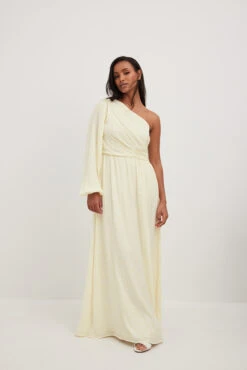 Robe Longue Asymétrique à Manche Ballon -Lady Doux Soldes Magasin nakd one balloon sleeve maxi dress 1736 000608 5371 0682