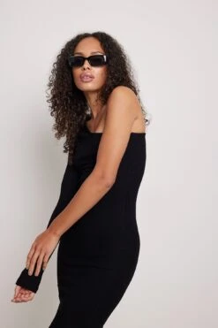 Mini Robe Une épaule -Lady Doux Soldes Magasin nakd one shoulder mini dress 1100 006625 0002 8597 01r