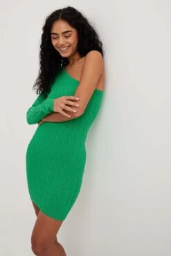 NA-KD Mini Robe Une Manche -Lady Doux Soldes Magasin nakd one shoulder pattern knitted mini dress 1100 006368 0010 12754 1