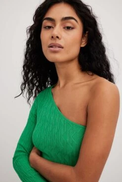 NA-KD Mini Robe Une Manche 13 NA-KD Mini Robe Une Manche -Lady Doux Soldes Magasin nakd one shoulder pattern knitted mini dress 1100 006368 0010 12761