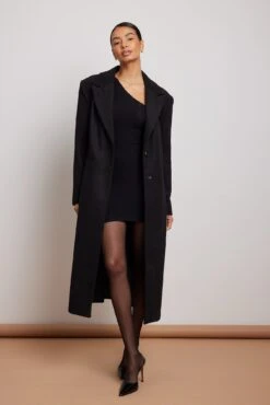 NA-KD Mini Robe Une Manche 18 NA-KD Mini Robe Une Manche -Lady Doux Soldes Magasin nakd one shoulder pattern knitted mini dress 1100 006368 0002 01c r