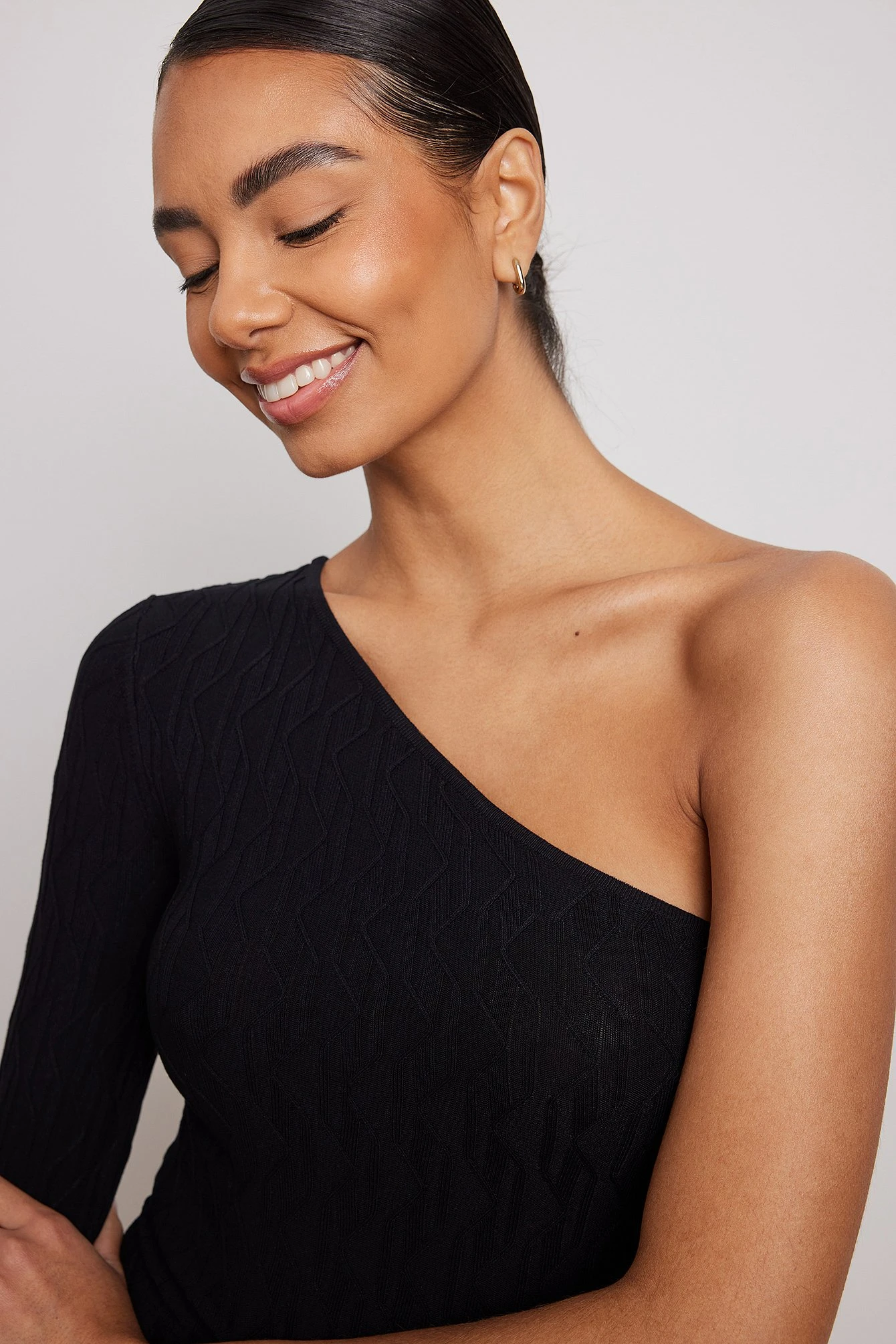 NA-KD Mini Robe Une Manche 8 NA-KD Mini Robe Une Manche – Image 8