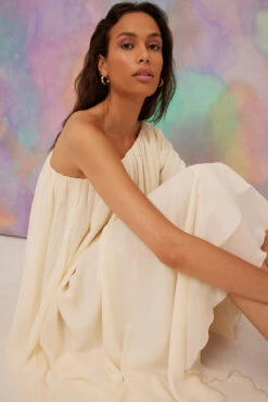 Robe Midi En Mousseline -Lady Doux Soldes Magasin nakd one sleeve chiffon slanted midi dress 1014 001445 0260 2333