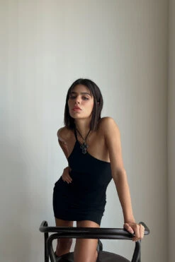 Mini Robe Une épaule -Lady Doux Soldes Magasin nakd one strap mini dress 1756 000017 0002 1