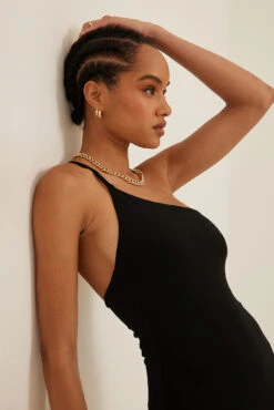 Mini Robe Une épaule -Lady Doux Soldes Magasin nakd one strap mini dress 1756 000017 0002 5034