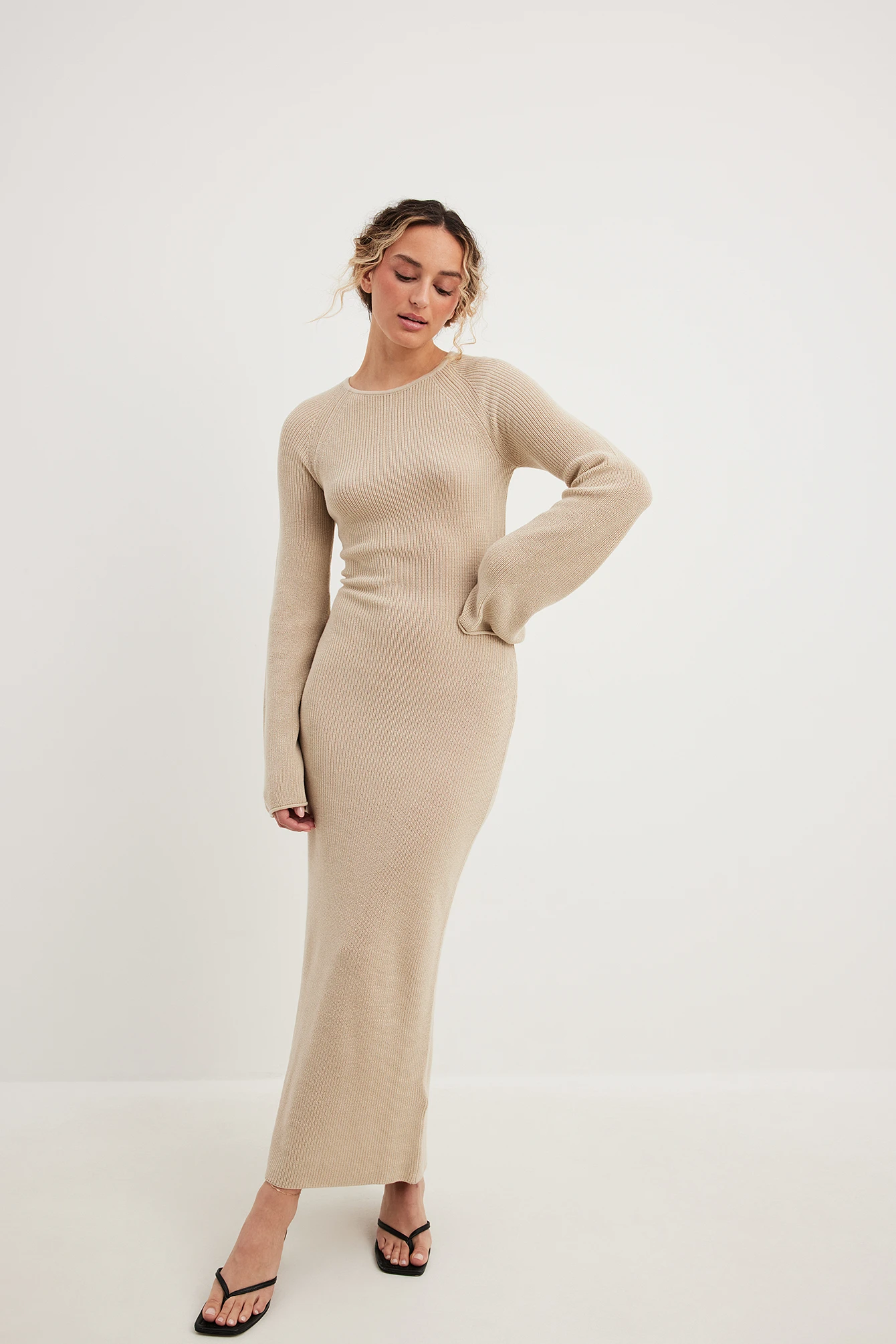 NA-KD Robe Croisée Dos Nu 9 NA-KD Robe Croisée Dos Nu – Image 9