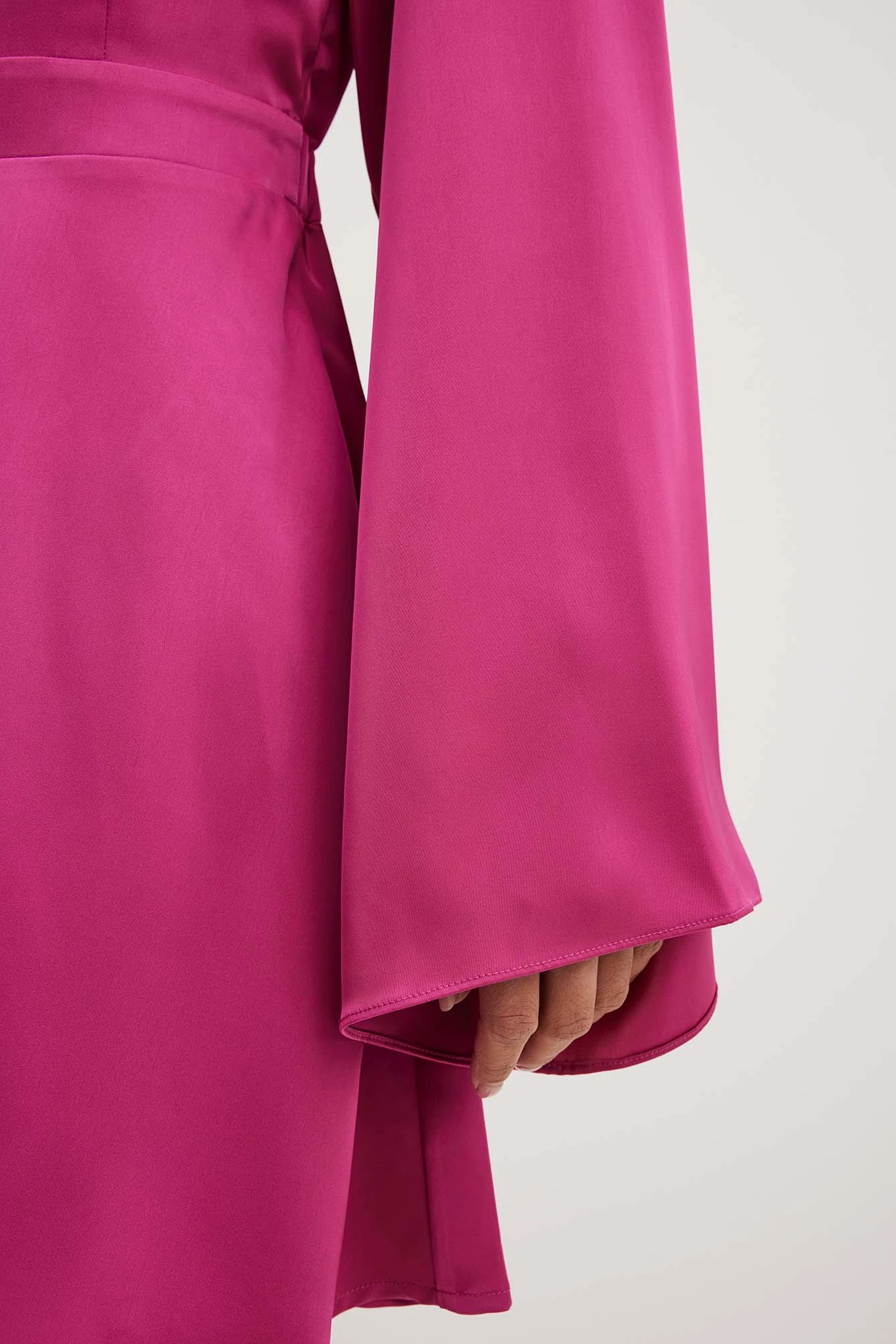 Robe Dos Ouvert 5 Robe Dos Ouvert – Image 5