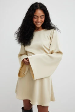 Robe Dos Ouvert 14 Robe Dos Ouvert -Lady Doux Soldes Magasin nakd open back mini dress 1017 002210 0668 8974 copy