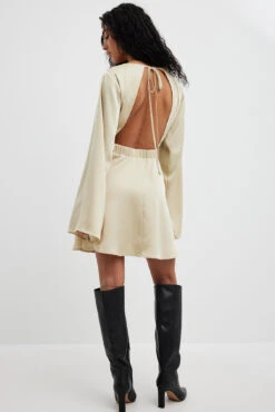 Robe Dos Ouvert 17 Robe Dos Ouvert -Lady Doux Soldes Magasin nakd open back mini dress 1017 002210 0668 8988