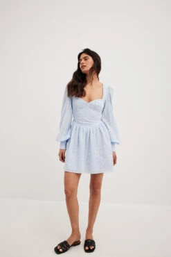 Mini Robe Dos Ouvert -Lady Doux Soldes Magasin nakd open back mini dress 1804 000004 0047 10151 01c