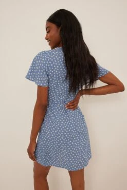 Mini Robe Portefeuille -Lady Doux Soldes Magasin nakd overlap mini dress 1014 001411 1429 2175