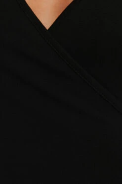 NA-KD Robe Nouée À Superpositions -Lady Doux Soldes Magasin nakd overlap tie dress 1044 000109 0002 05g