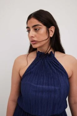 Robe Mi-longue Plissée Fluide -Lady Doux Soldes Magasin nakd pleated flowy midi dress 1018 010486 0018 4911