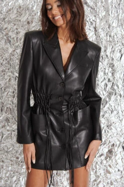 Robe Mini Faux Cuir -Lady Doux Soldes Magasin nakd pu drawstring big pockets mini dress 1018 008877 000268234