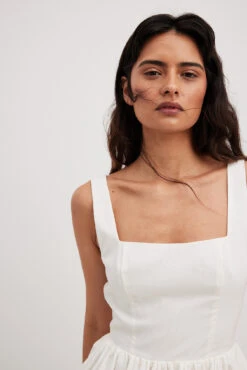 Robe Mini -Lady Doux Soldes Magasin nakd puffy mini dress 1804 000014 0001 9368